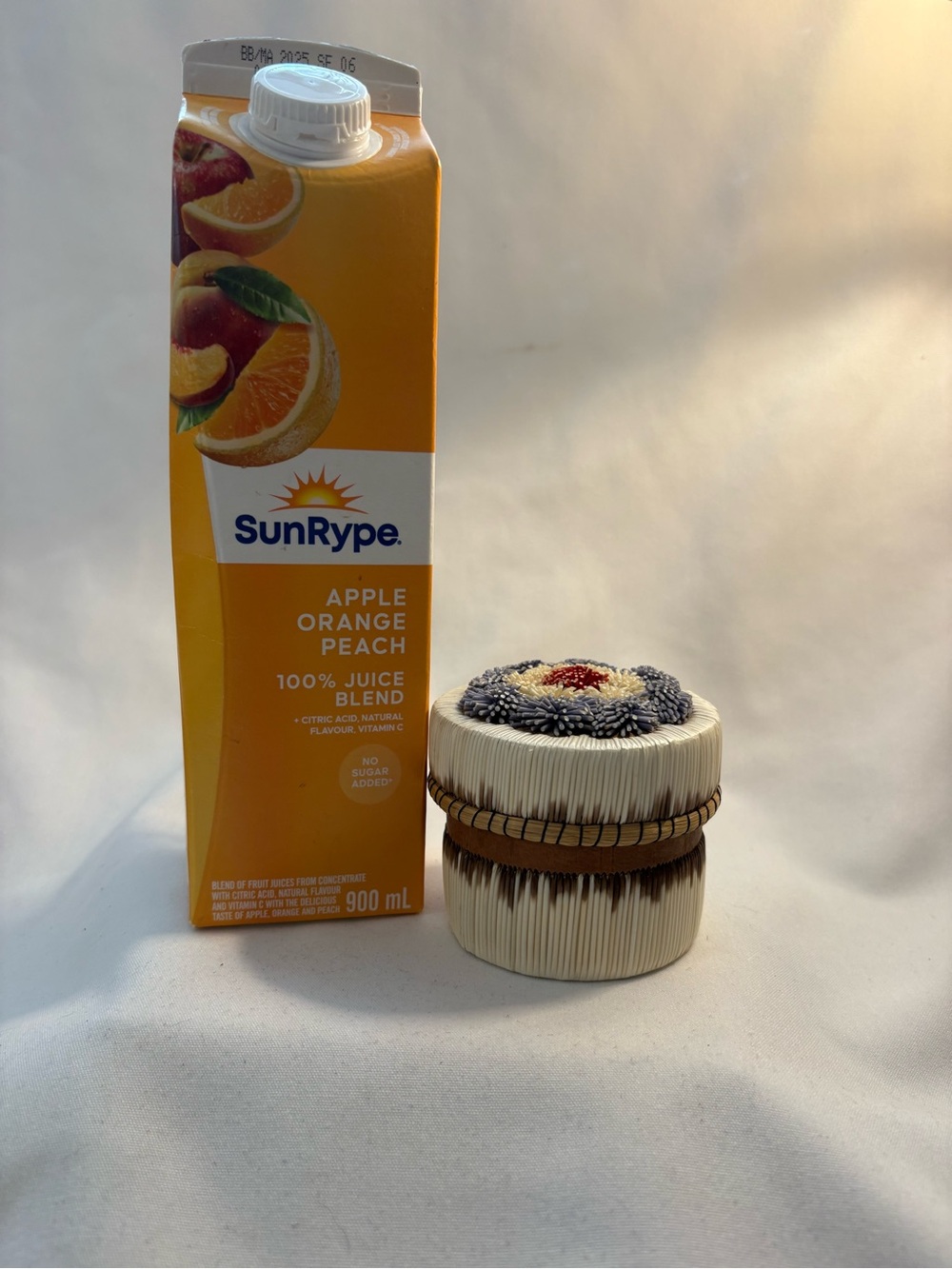 Tufted porcupine quilt trinket box